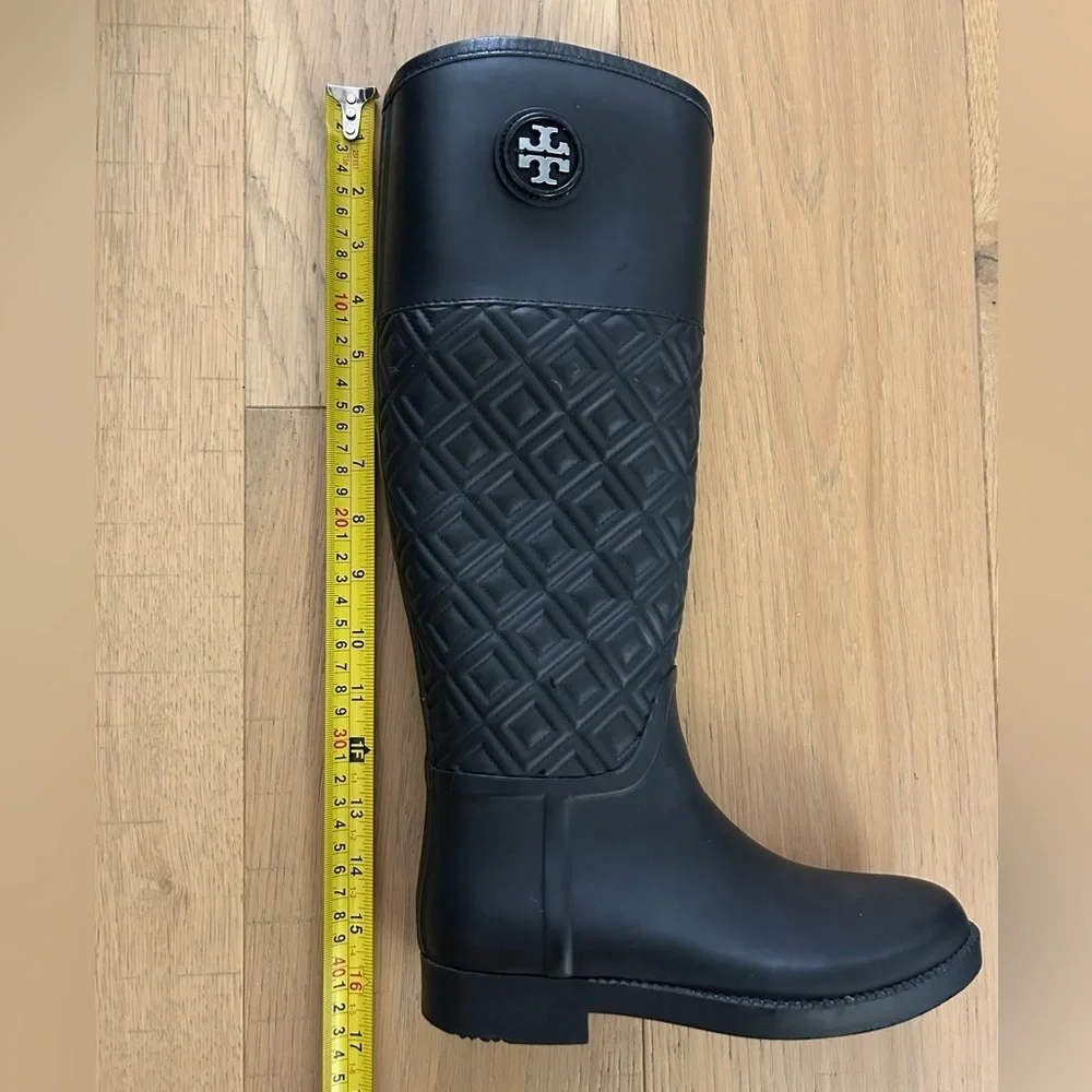 Tory Burch Marion Quilted Rubber Rain Boots – Black – Women’s Size 5